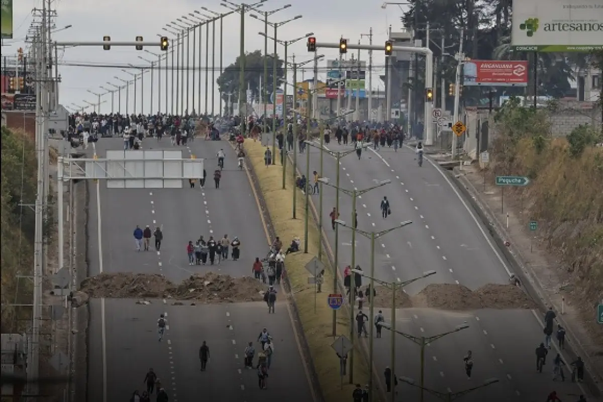 Imbabura mantiene protestas y bloqueos; comunidades indígenas convocan nueva asamblea