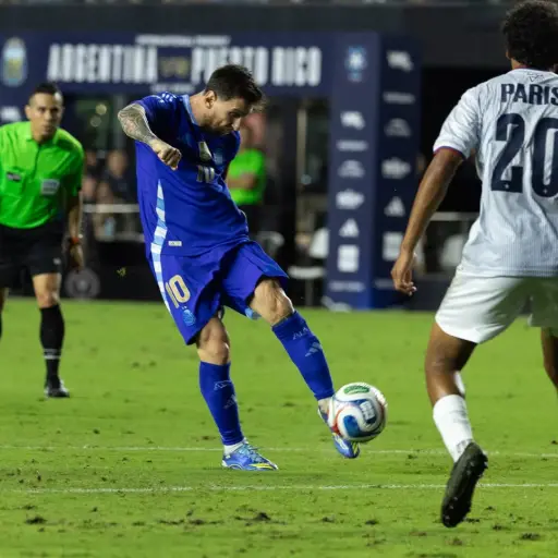 Lionel Messi alcanza 60 asistencias con la albiceleste y marca un nuevo récord