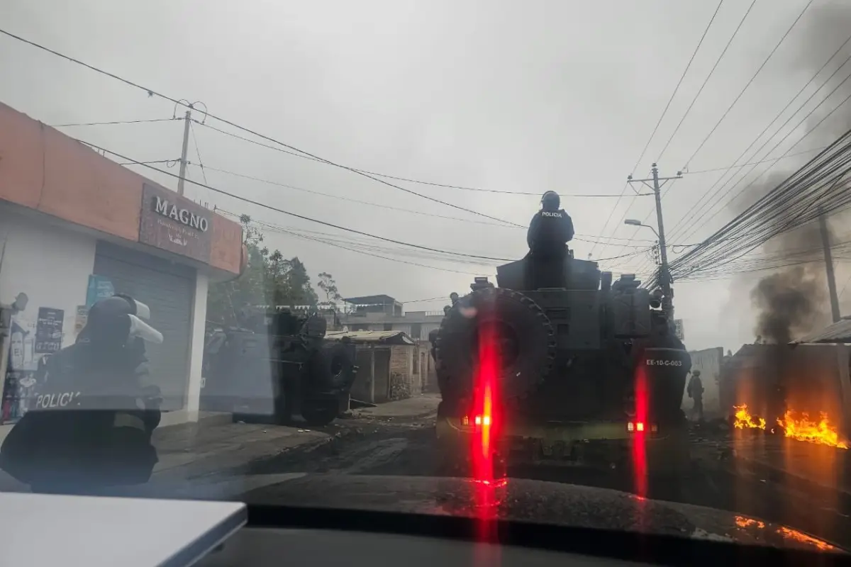 Gobierno entrega segundo convoy humanitario y anuncia plan de reactivación en Imbabura
