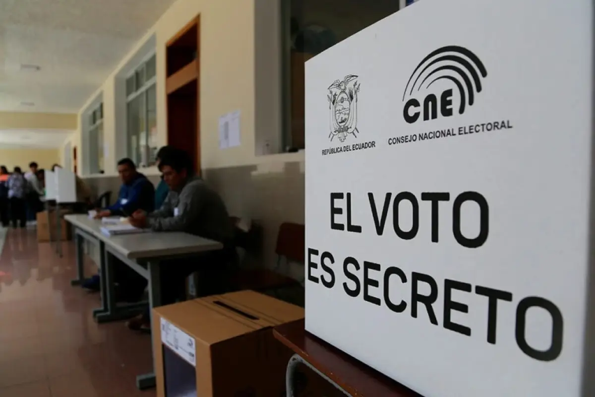 https://www.eldiario.ec/ecuador/a-las-urnas-el-14-de-diciembre-de-que-tratara-la-consulta-popular-que-realizara-daniel-noboa-28072025/