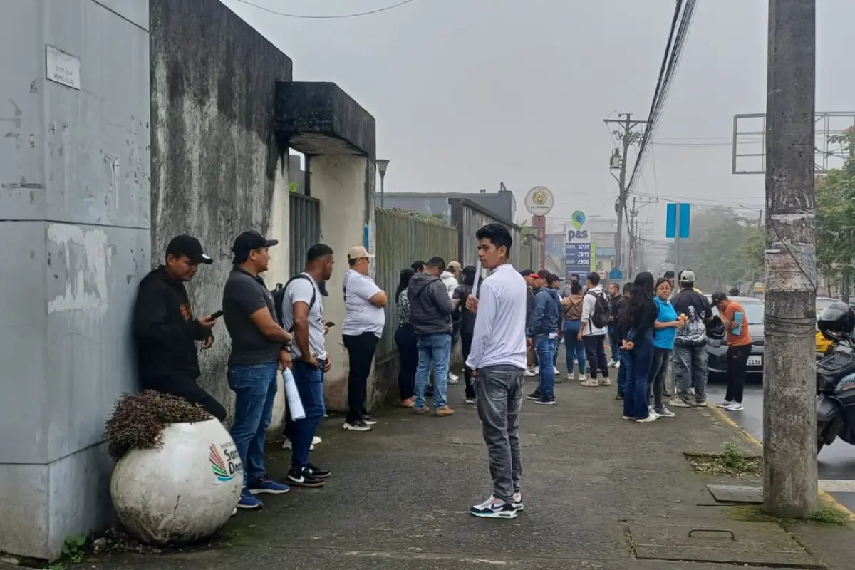 Trabajadores de KAERI exigen pago de sueldos tras incautación de haciendas en Santo Domingo y Quinindé