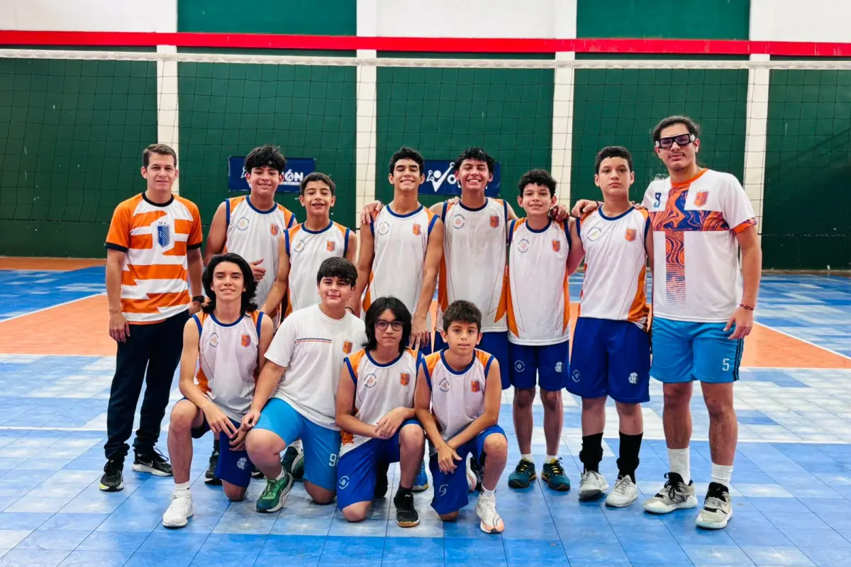 El equipo Rafaelo Santi que clasificó al Campeonato Nacional.