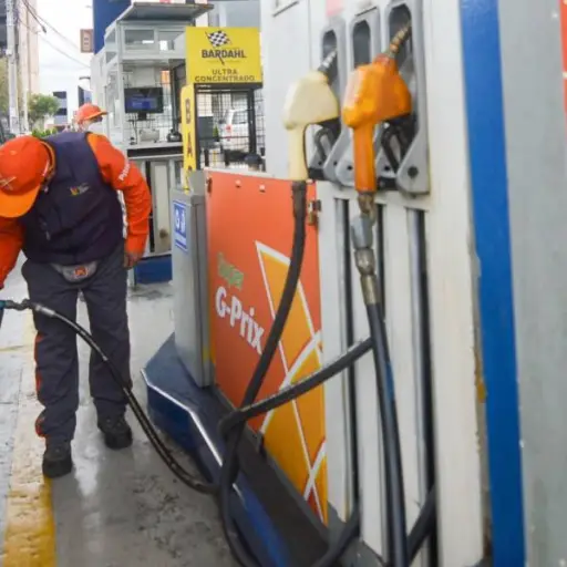Gobierno define mecanismo de compensación económica para transportistas tras eliminación del subsidio al diésel