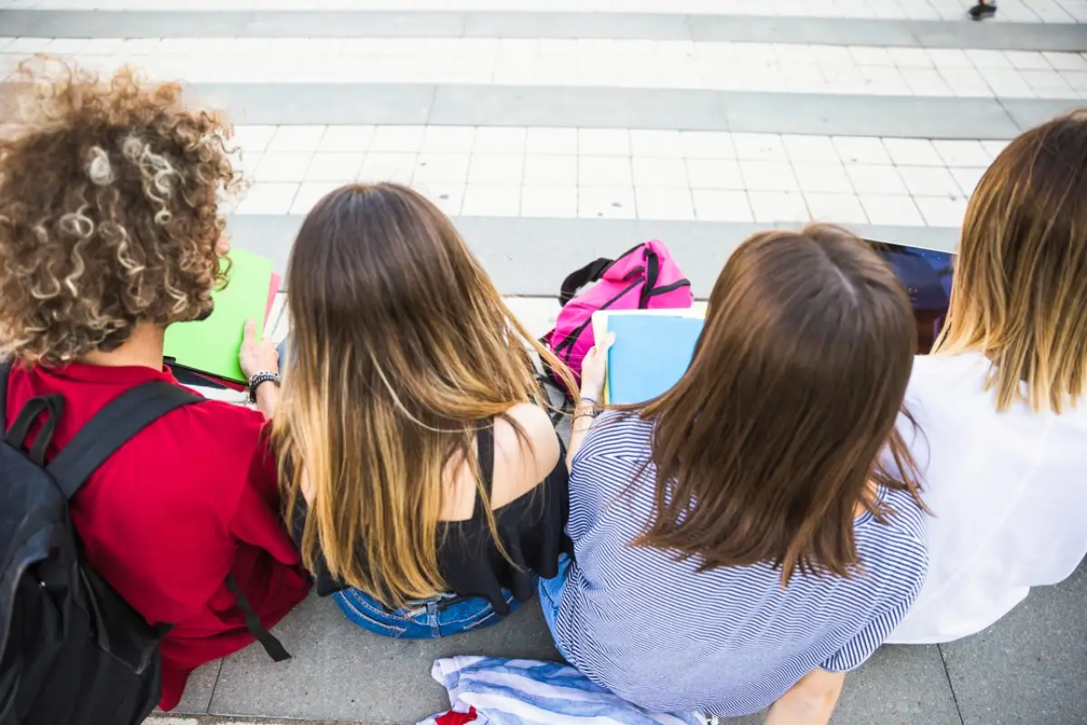Protocolo del Ministerio de Educación cómo las escuelas cuidarán la identidad de género de estudiantes