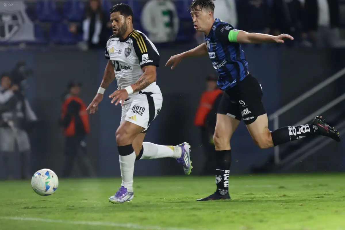 Independiente del Valle busca clasificar a final de Sudamericana en revancha ante Atlético Mineiro