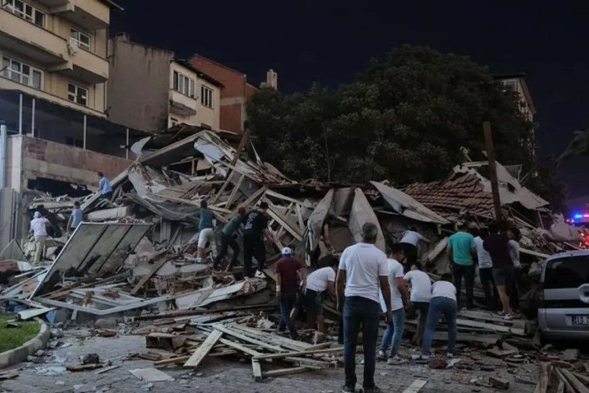 Turquía activa su plan de emergencia tras un sismo en la provincia de Balikesir