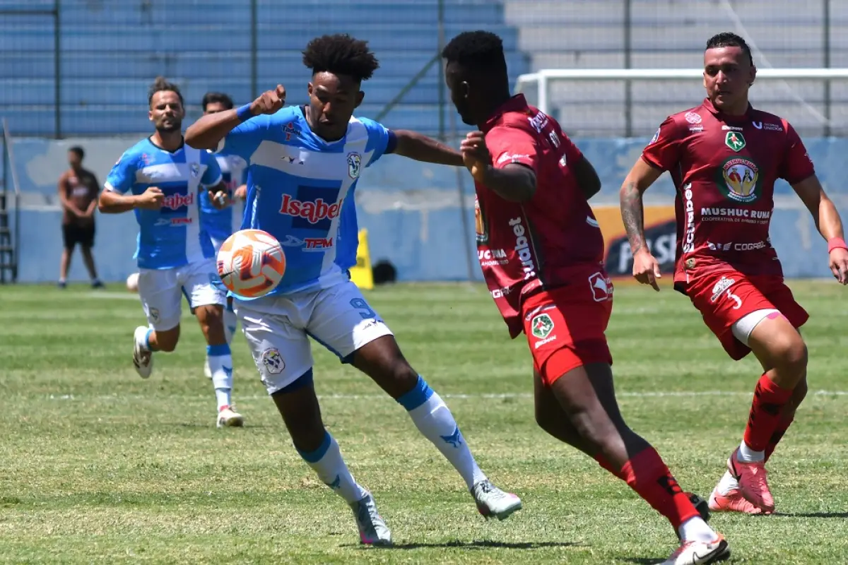 Manta FC logró un valioso empate 1-1 frente a Mushuc Runa en el estadio Echaleche, ubicado en la comunidad del mismo nombre, Ambato,