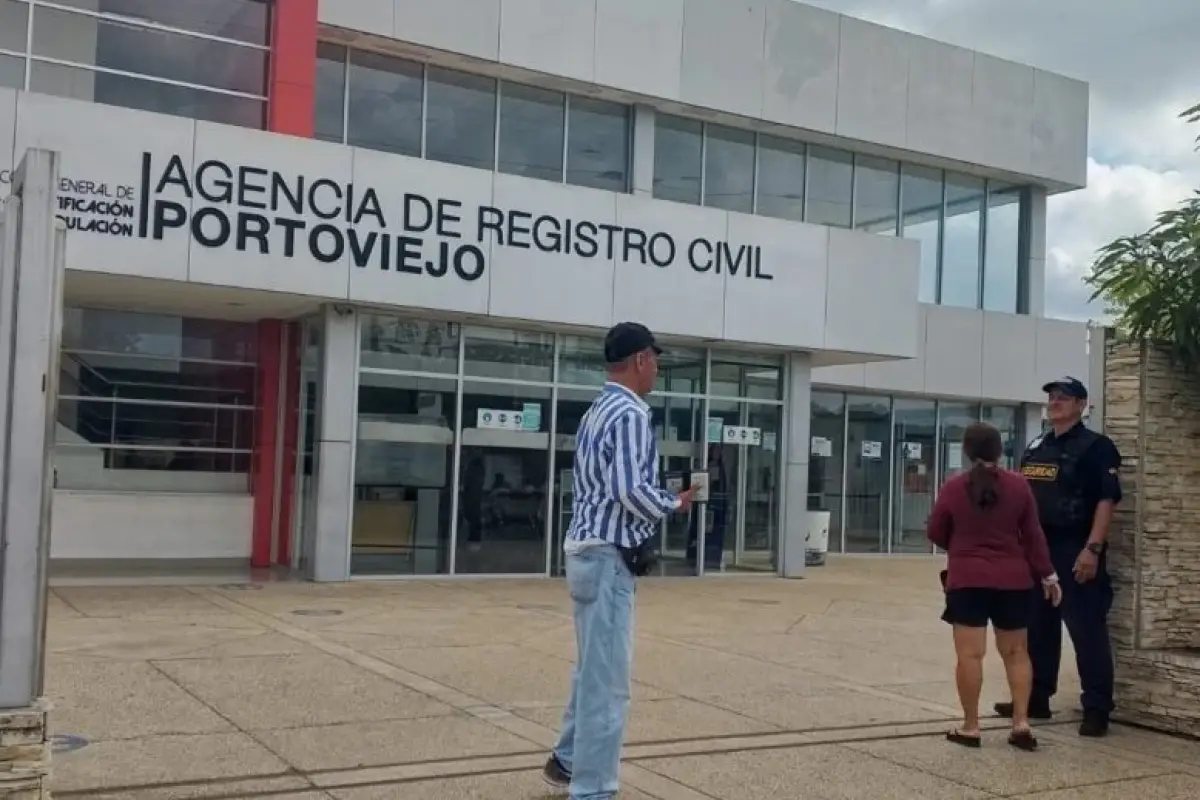 registro, La oficina de la agencia del Registro Civil en la ciudad de Portoviejo, en Manabí.
