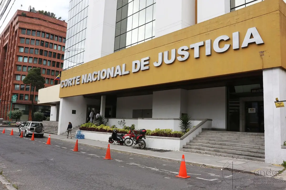 Corte Nacional de Justicia exige investigación urgente por ataque a directora provincial de Orellana