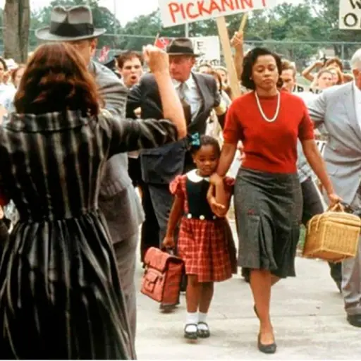 Ruby Nell Bridges, la niña que caminó entre insultos y tomates: así la FBI protegió la integración escolar