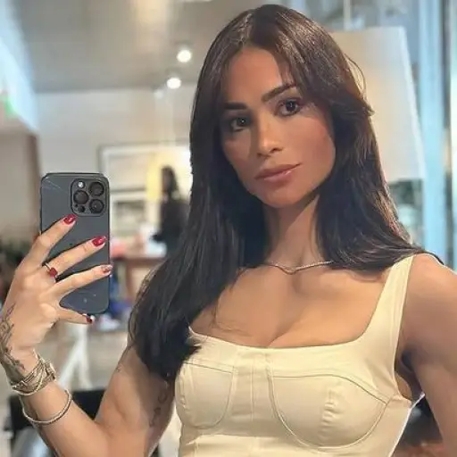 Cayó del último piso horas después de huir del hospital: la misteriosa muerte de una influencer
