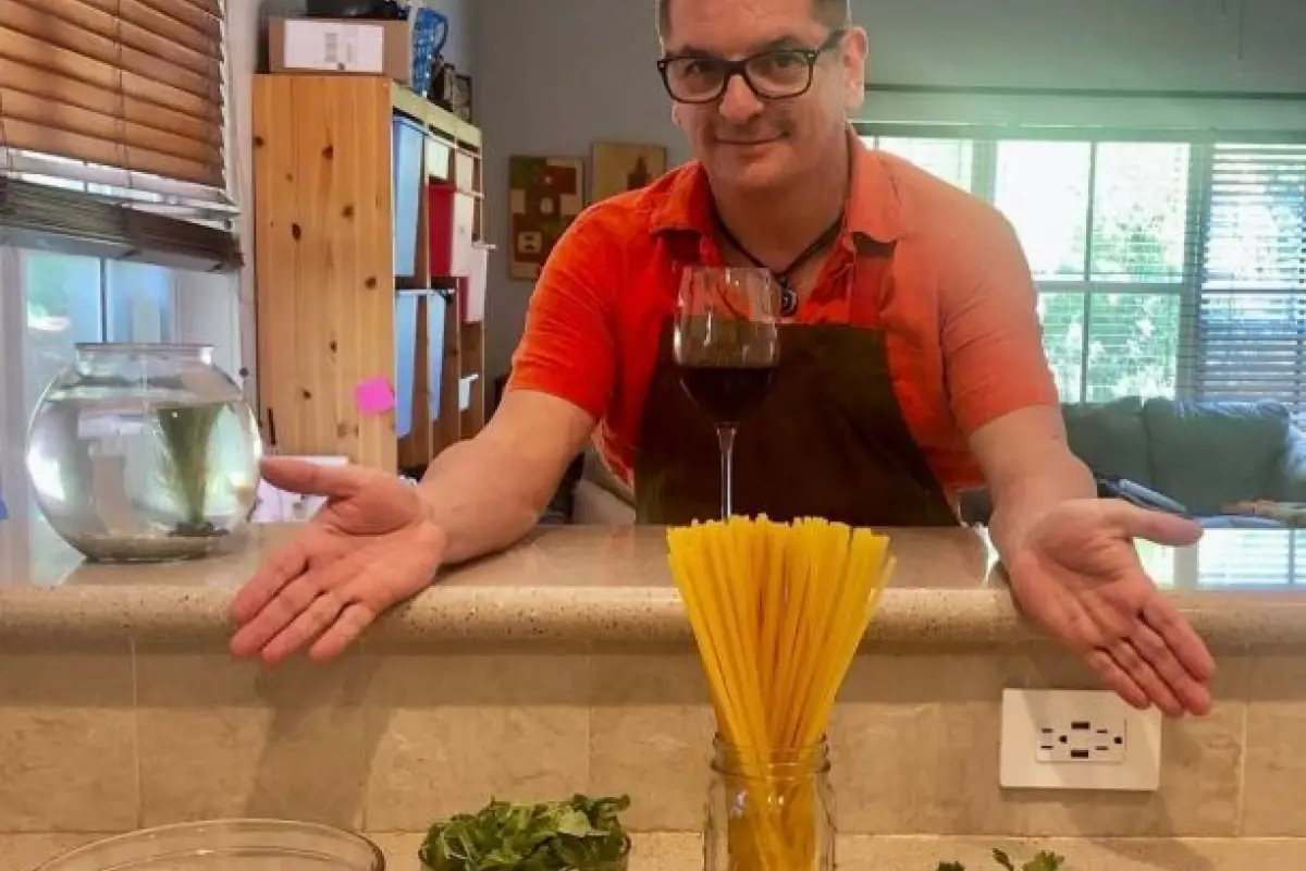 Riccardo Perotti inicia etapa marcada por MasterChef Celebrity, nuevo sencillo e ingreso a Recording Academy