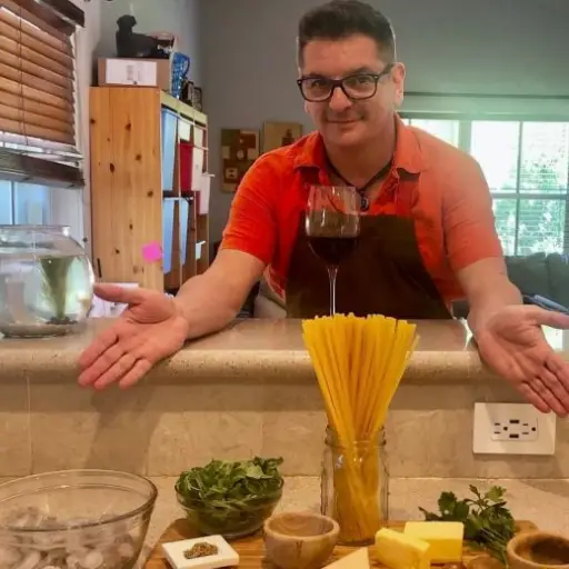 Riccardo Perotti inicia etapa marcada por MasterChef Celebrity, nuevo sencillo e ingreso a Recording Academy