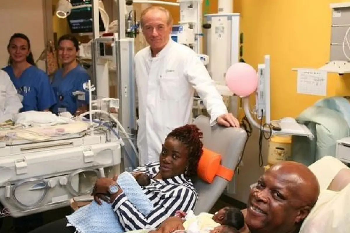 Una mujer dio a luz a quintillizos –dos niñas y tres niños– a finales de septiembre en el hospital Charité de Berlín.