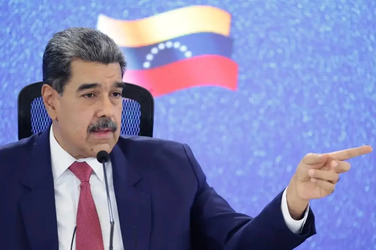 Maduro denuncia incursión de avionetas del narcotráfico en Venezuela durante operativo de EE. UU. en el Caribe