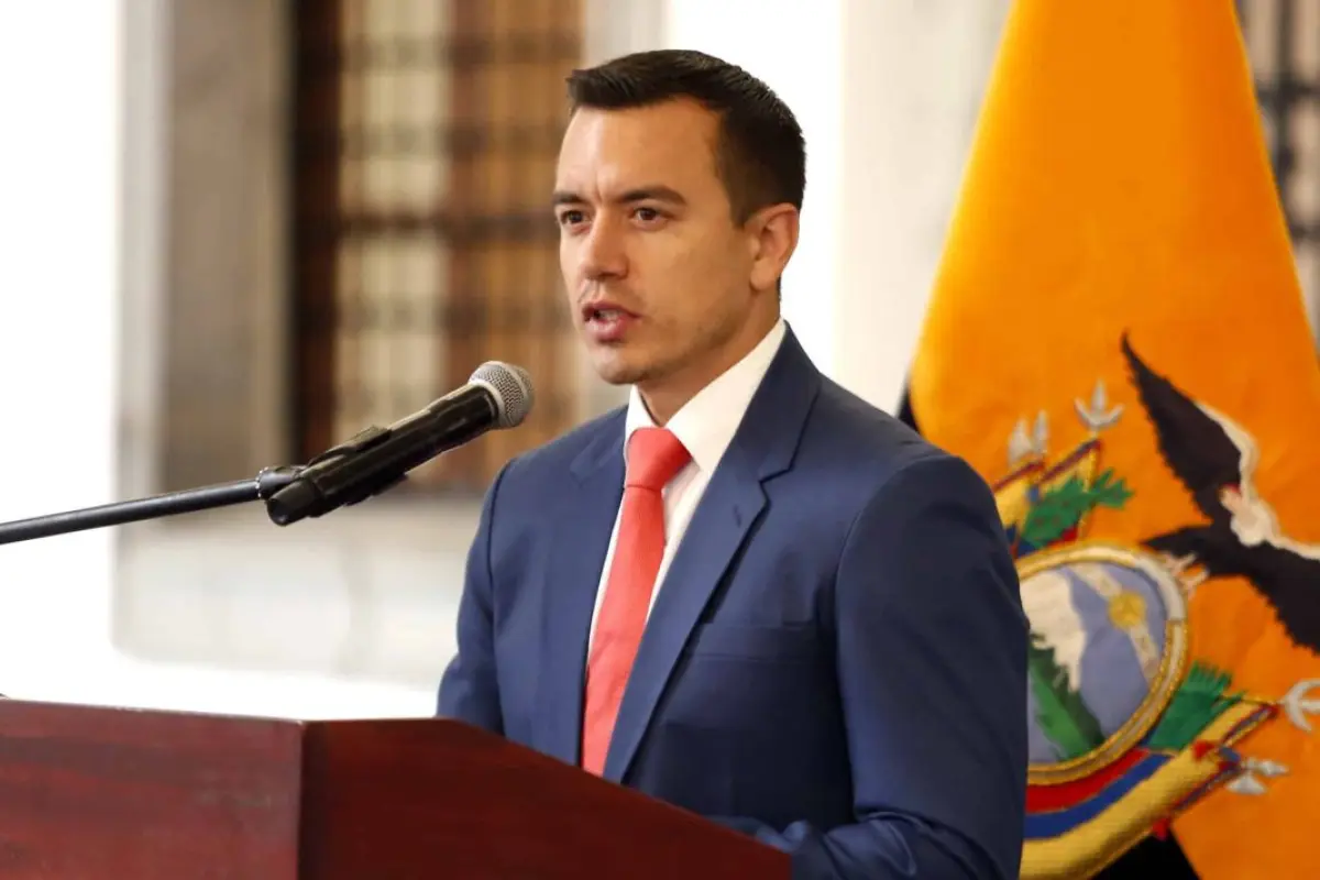Gobierno de Ecuador propone presupuesto 2026 por 46.255 millones y amplia necesidad de financiamiento