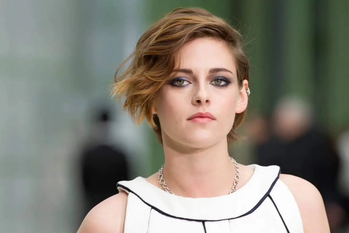 Kristen Stewart denuncia retrocesos en Hollywood tras el movimiento Me Too: “Es devastador”