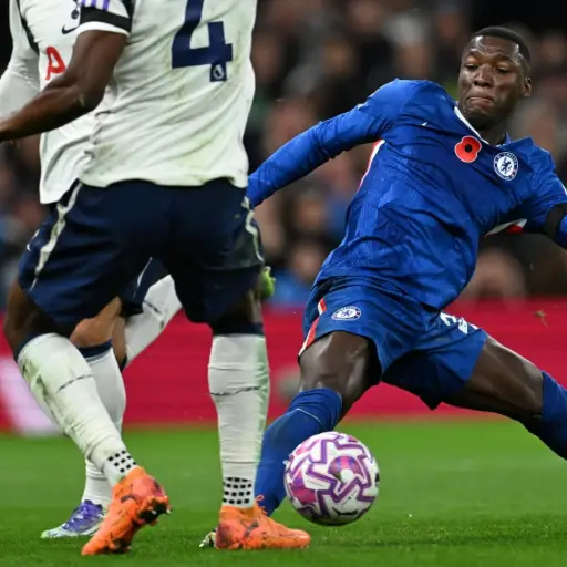 Chelsea vence 1-0 al Tottenham tras asistencia épica de Moisés Caicedo