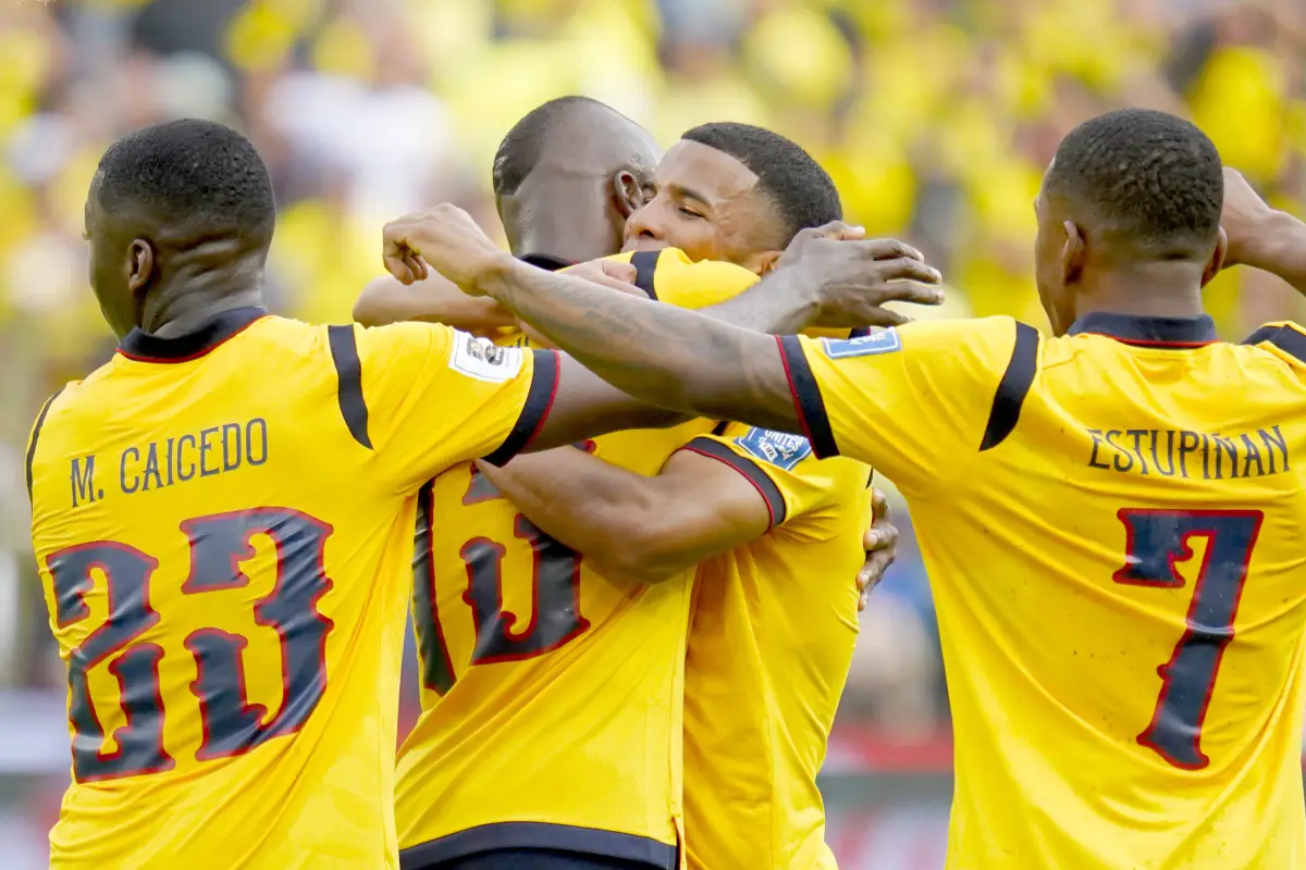 Ecuador anuncia nómina para fecha FIFA de noviembre Regresan Caicedo, Hincapié y Plata