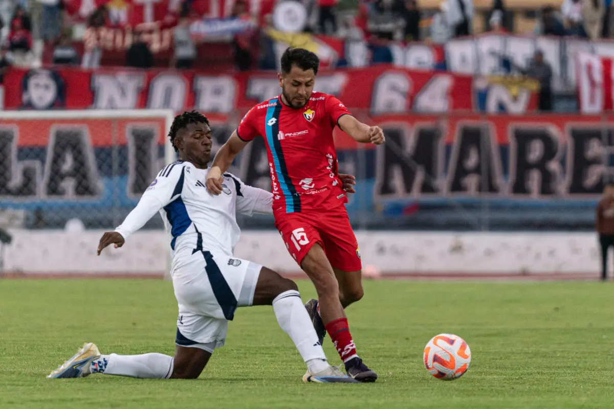 El Nacional remonta y derrota 2-1 a Emelec en la quinta fecha del segundo hexagonal