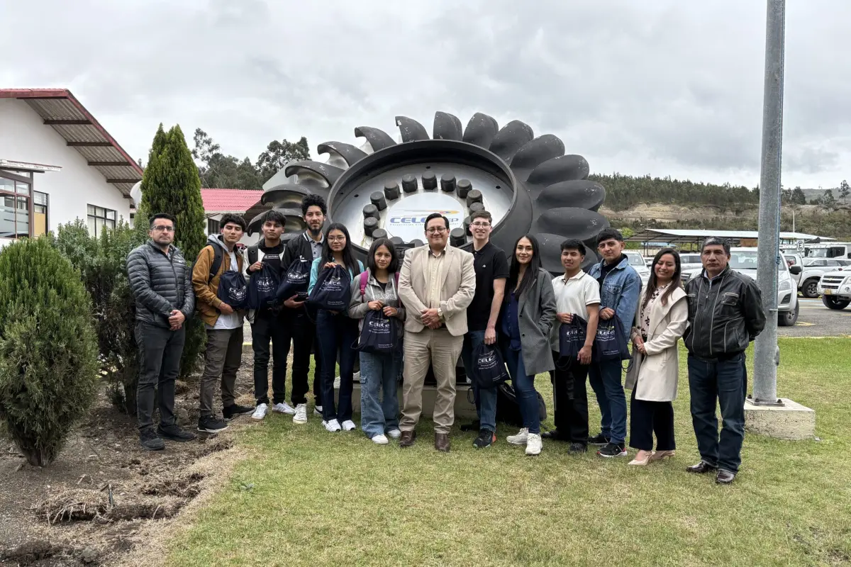 CELEC EP financia formación universitaria para jóvenes de zonas hidroeléctricas