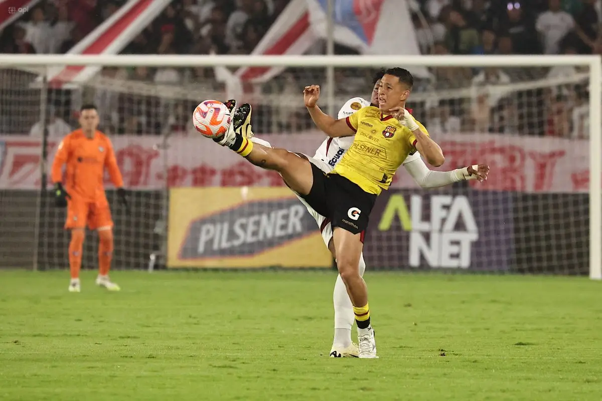 ¡Todo o nada en el Monumental! Barcelona necesita ganar a Liga de Quito para soñar con Libertadores directa