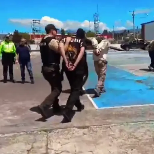 Detienen a cinco por intento de secuestro y liberan a víctima en Chimborazo