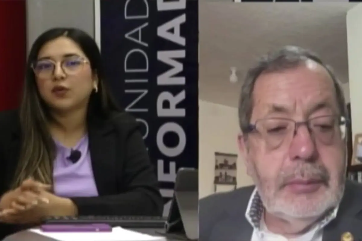 Exdiputado Víctor Granda en una entrevista de Manavisión Plus