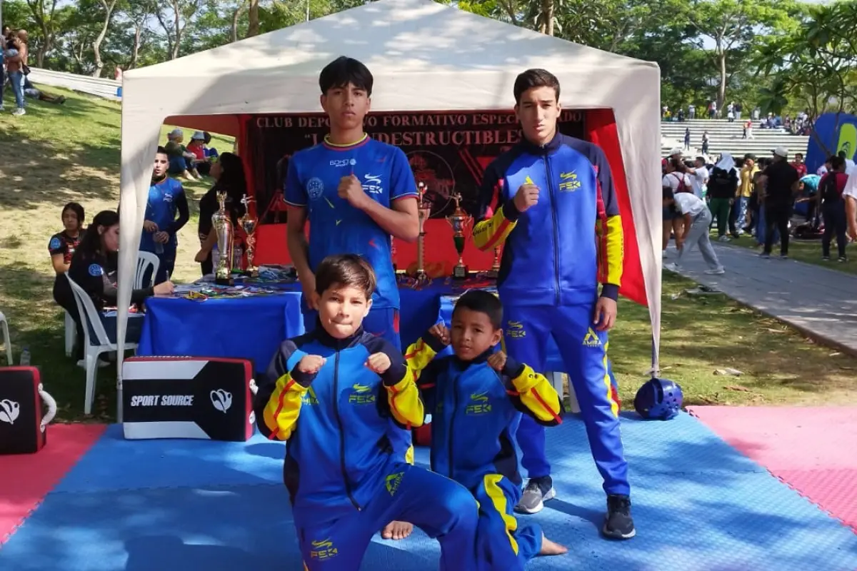 Los cuatro seleccionados del club Los Indestructibles que viajan a Guatemala a representar a Ecuador., 