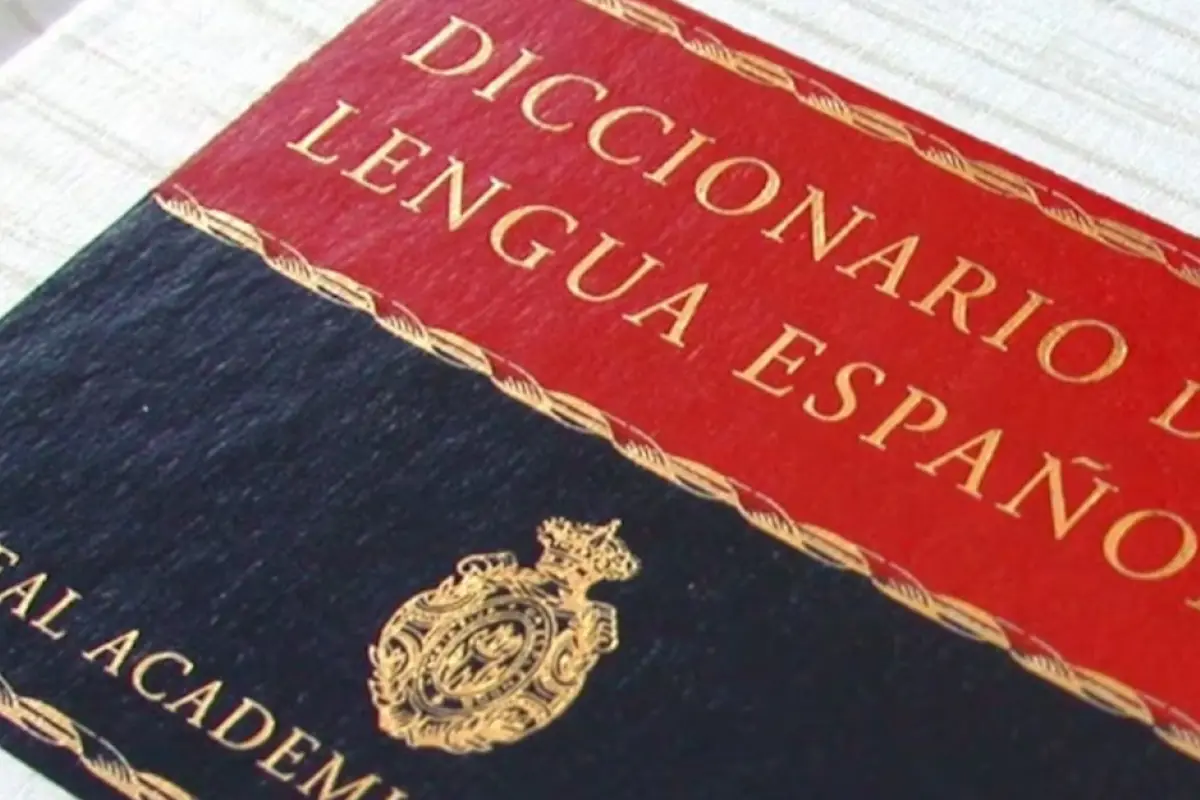 Desde la RAE se aclaró que ninguna palabra se incorpora de manera arbitraria.