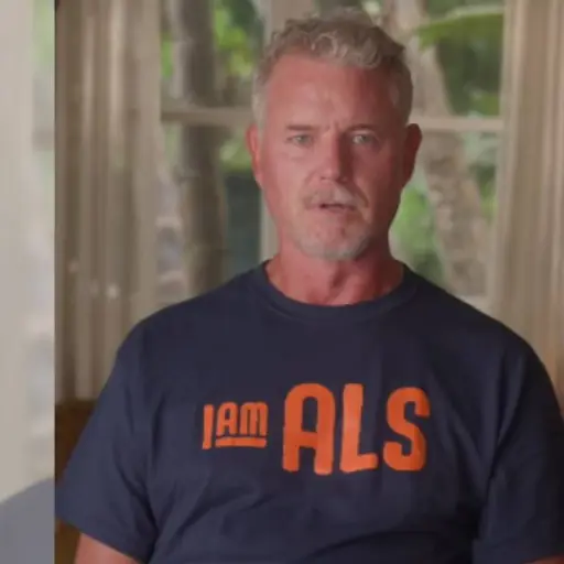 El actor Eric Dane alista su libro de memorias tras revelar su diagnóstico de ELA