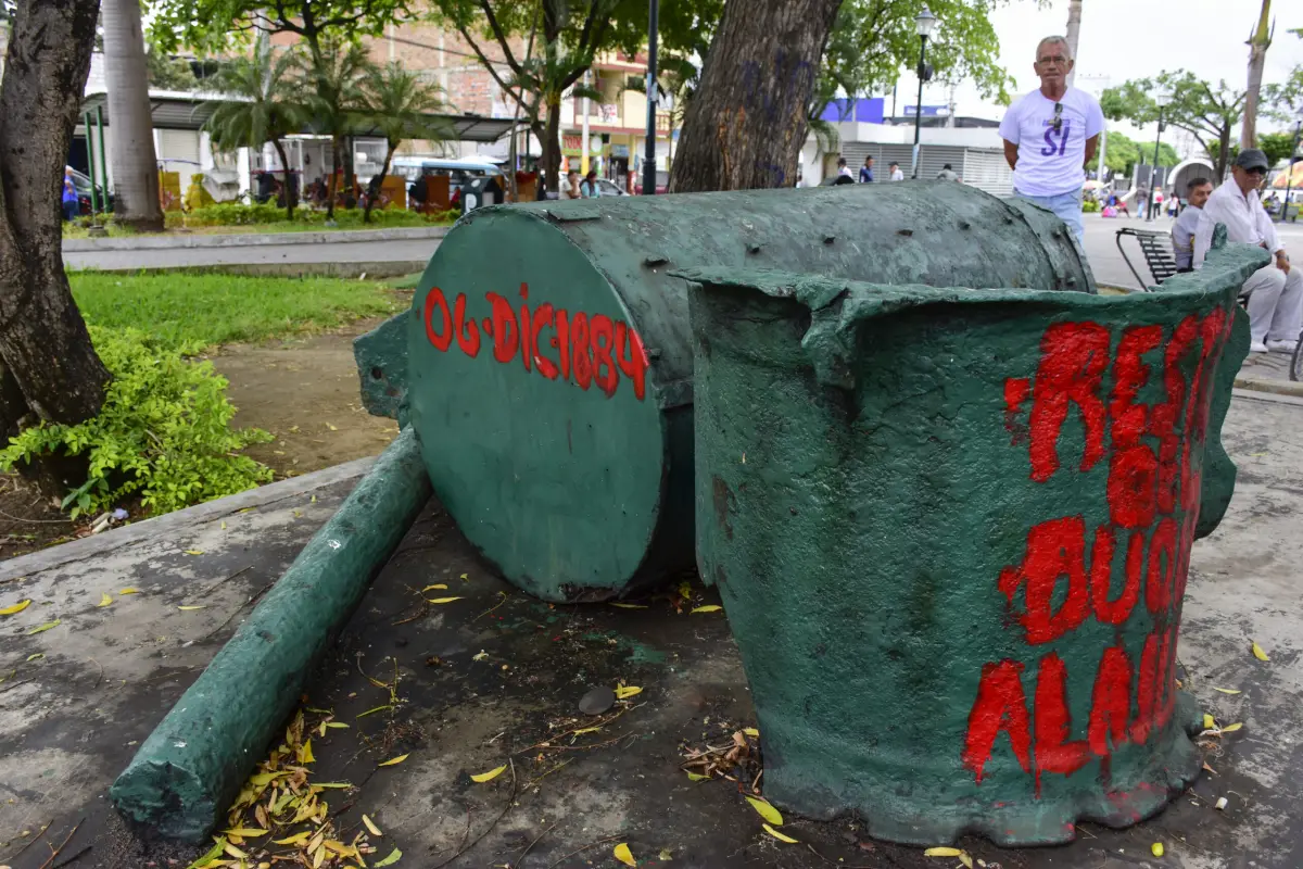 Portoviejo Restos del buque Balsamaragua requieren conservación y señalización adecuada, dicen activistas