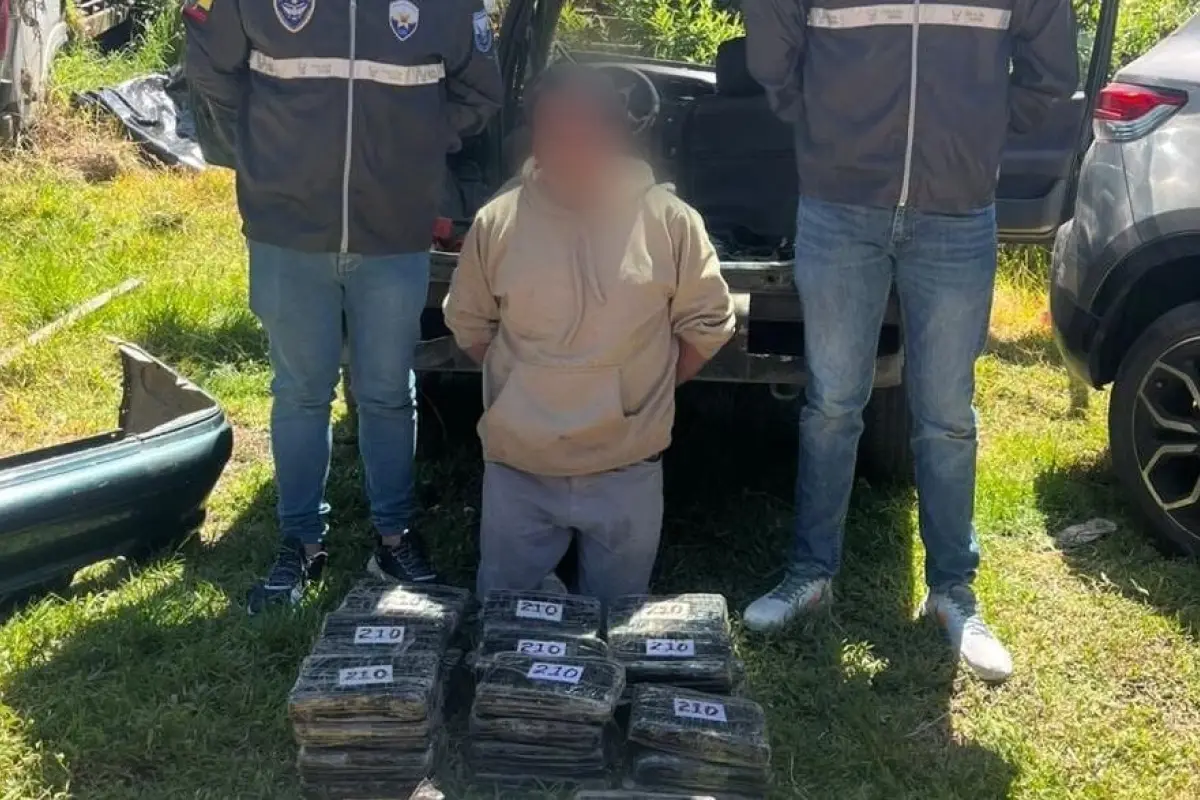 El detenido quedó bajo prisión preventiva y la droga bajo custodia policial.
