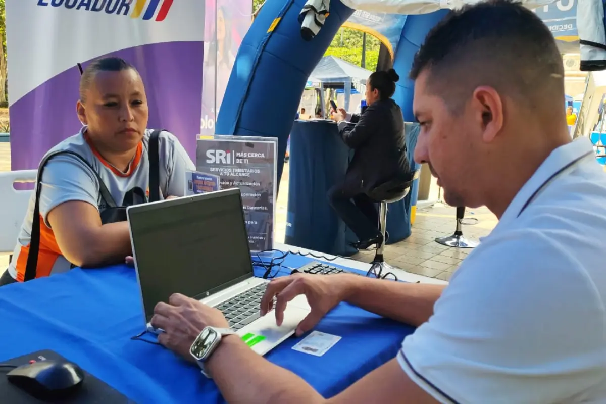 Trámites en Ecuador: esto deben completar los ciudadanos antes de finalizar 2025