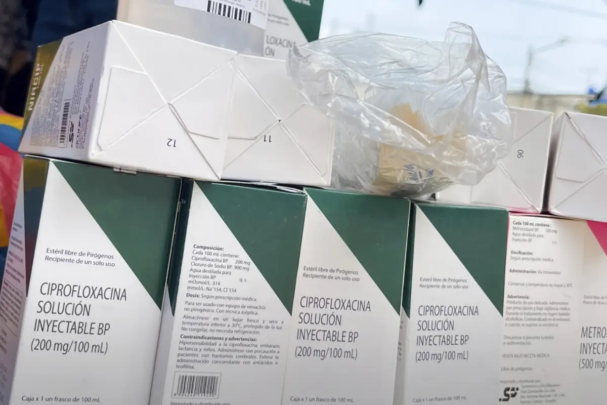Una farmacia fue clausurada tras comprobarse el almacenamiento de 67 productos sin registro sanitario.