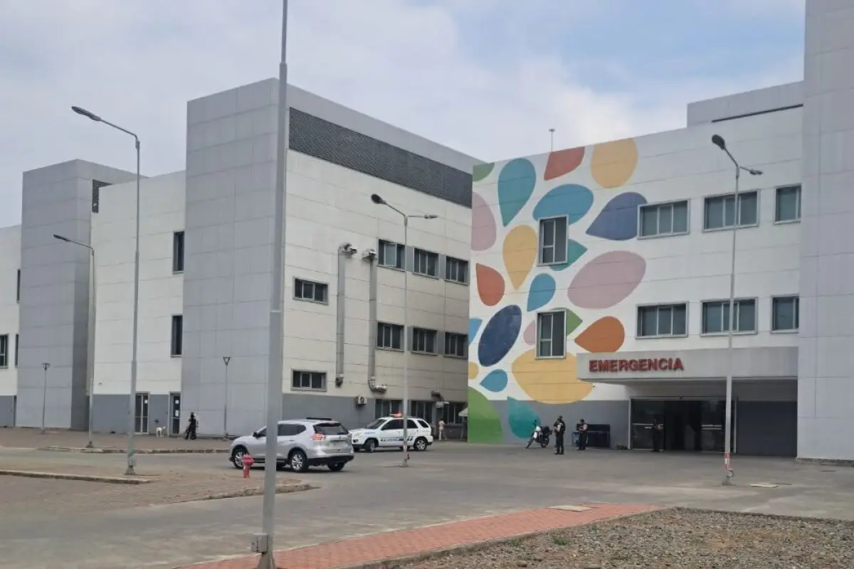 Una persona fue internada en el hospital de Especialidades luego de recibir un disparo en un intento de robo.