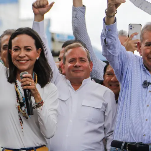 “El Nobel es Nuestro”: Quito se prepara para la histórica marcha por María Corina Machado y Venezuela