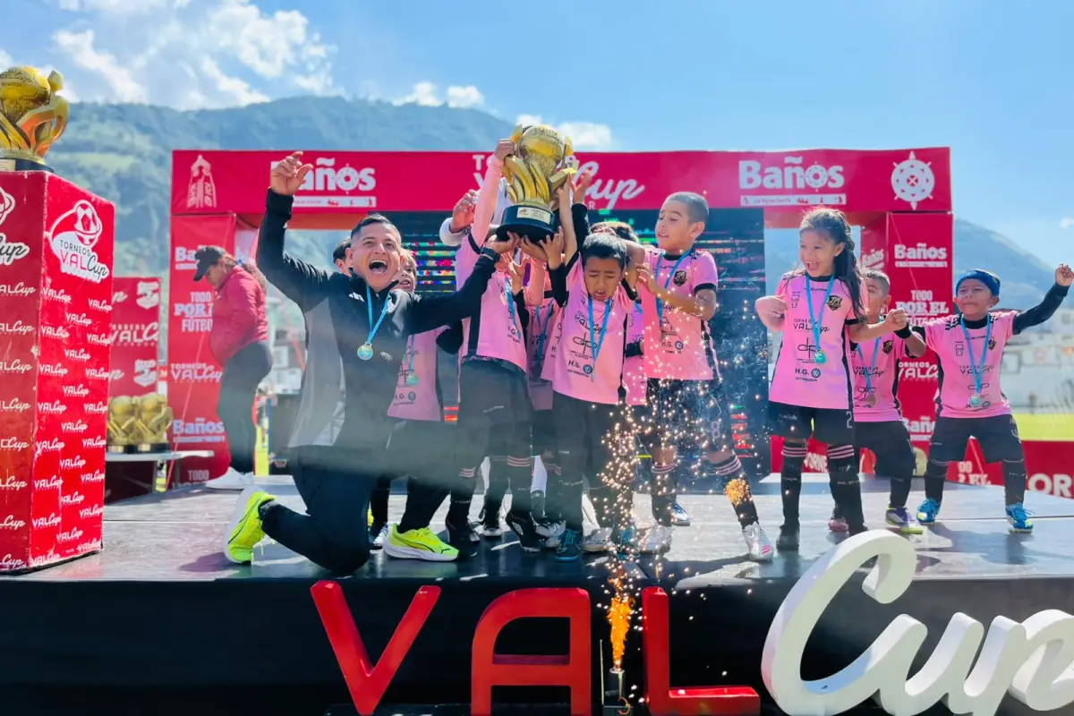 Escuela JM7 de Manabí gana títulos en Campeonato Nacional Infantil ValCup
