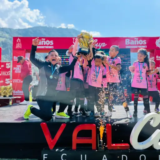 Escuela JM7 de Manabí gana títulos en Campeonato Nacional Infantil ValCup
