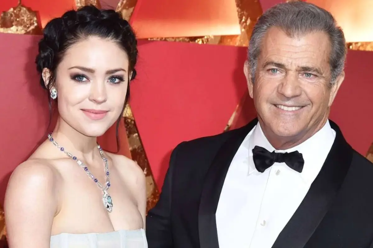 Mel Gibson y Rosalind Ross tienen un hijo en común. 