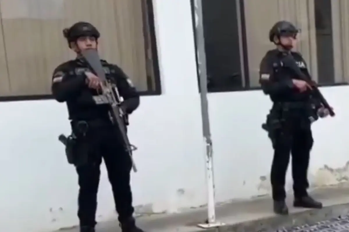 La droga quedó bajo custodia policial y a órdenes de las autoridades judiciales., 