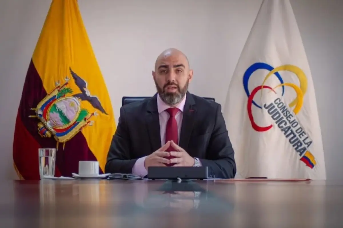 Godoy solicitó una licencia temporal en la Judicatura para preparar su intervención ante la Asamblea.