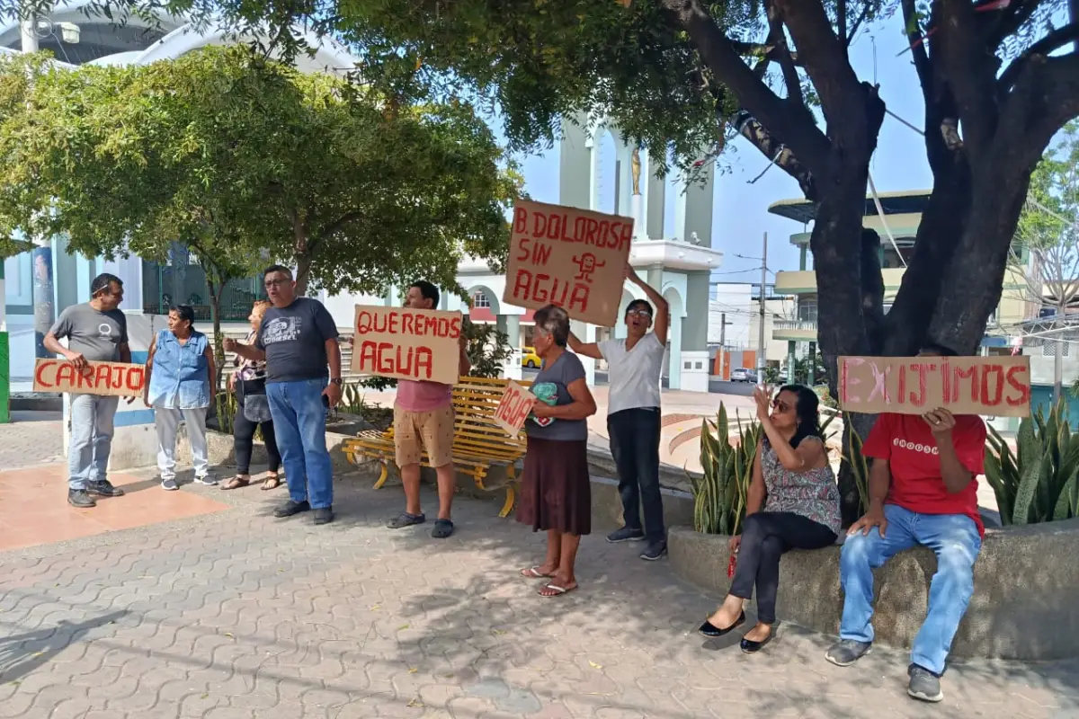 Moradores de La Dolorosa exigen agua potable a las autoridades de la Epam.