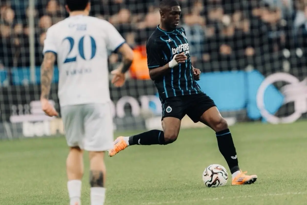 Club Brujas con Joel Ordóñez triunfa y está a tres puntos del líder de la Liga de Bélgica., 