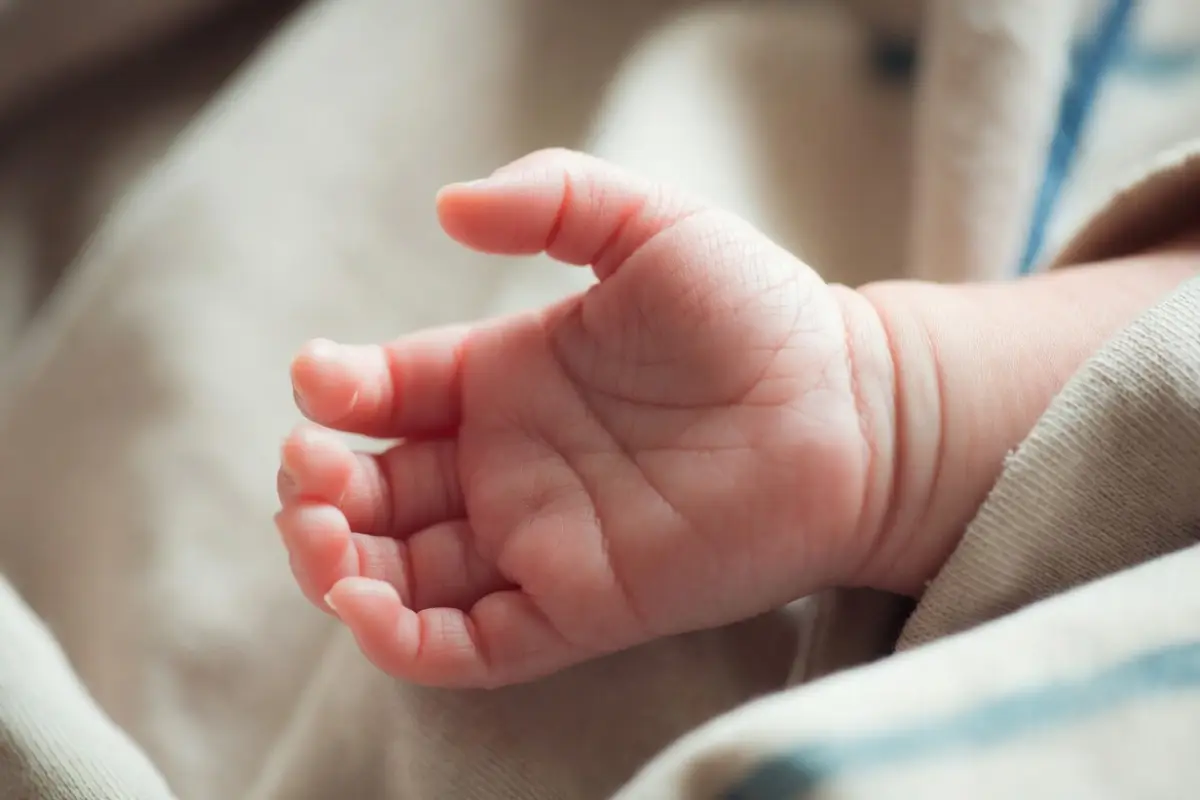 La violencia registrada en Puerto López durante el último fin de semana de diciembre dejó una menor de edad entre las víctimas.