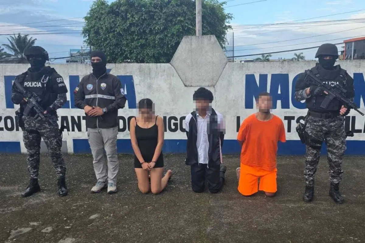 Tres detenidos por presunta extorsión en Santo Domingo tras operativo de la UNASE
