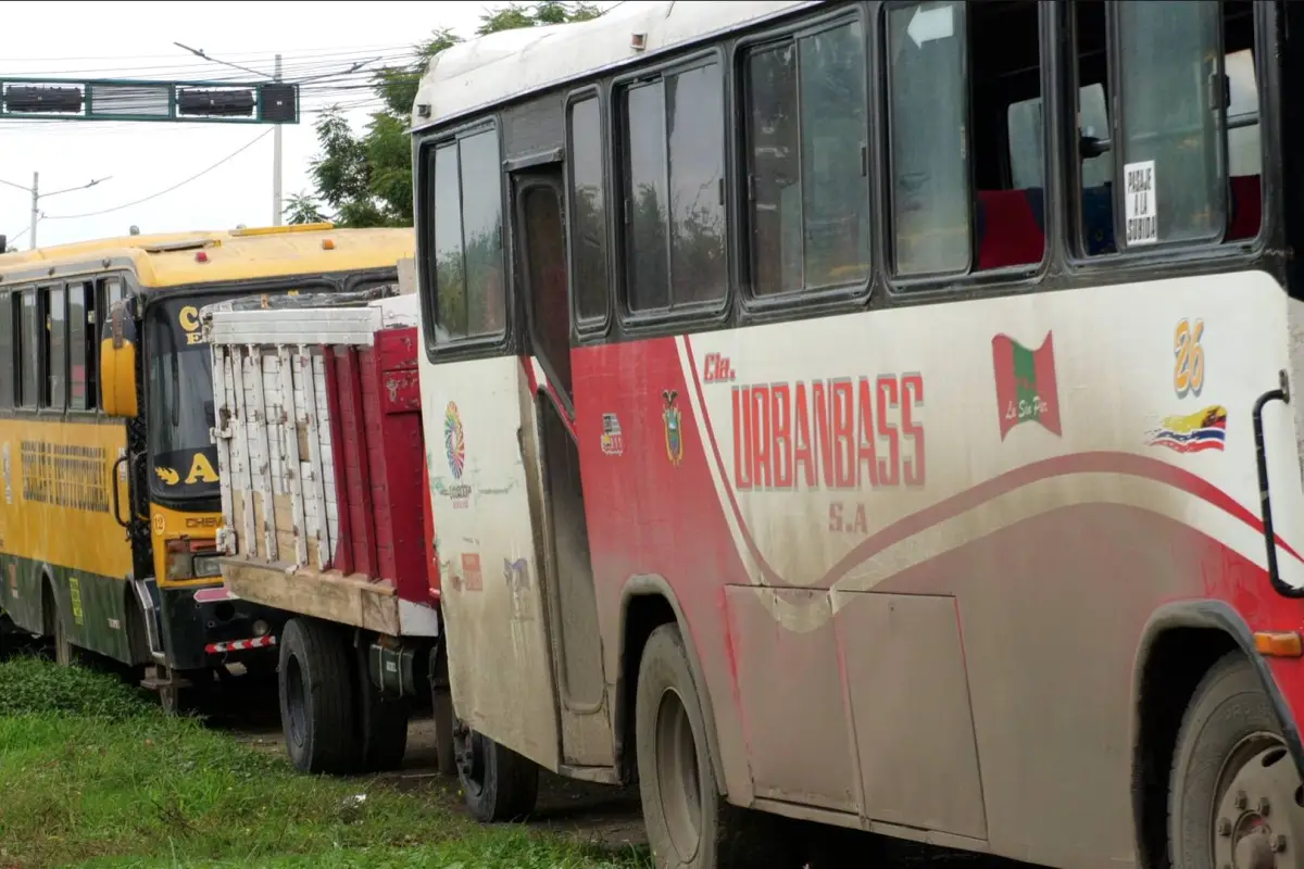 Buses de más de 7 años de antigüedad