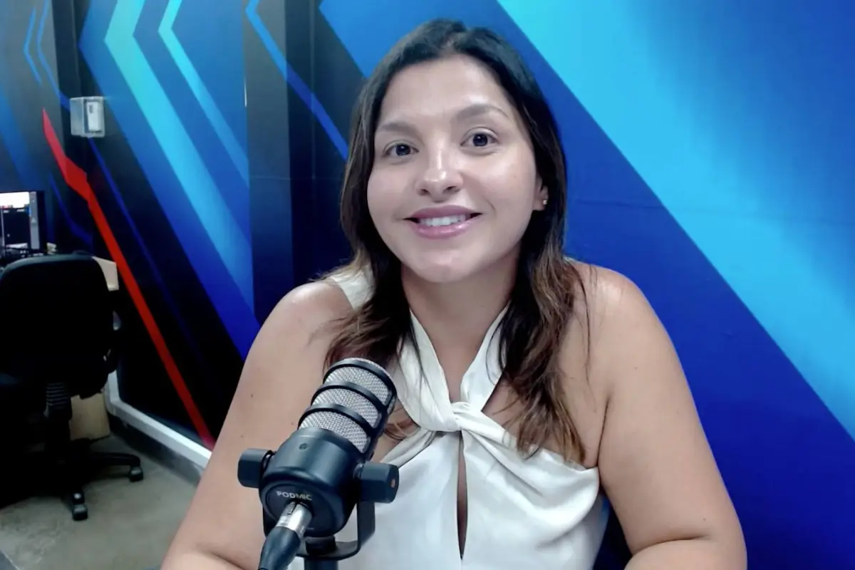 Saskia Mendoza, ginecóloga, abordó la importancia de los controles y la educación sexual., Manavisión Plus.