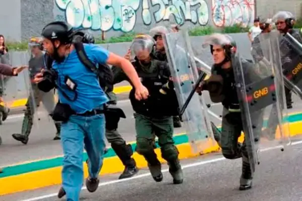 Por años los periodistas fueron perseguidos por la Guardia Nacional Bolivariana (GNB), en Venezuela.