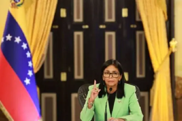 Venezuela reafirma su alianza histórica con Cuba tras las advertencias de Donald Trump sobre el cese de envíos petroleros. ,